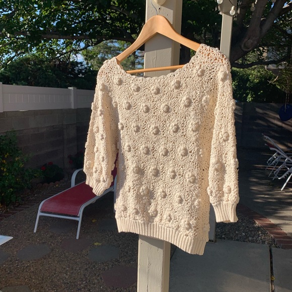 Crochet 🧶 macramé 3/4 sleeves handmade off white sweater size S - Picture 1 of 12